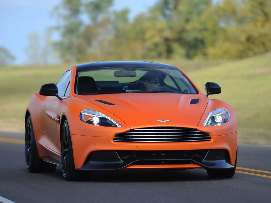  Aston Martin Vanquish 2012 года  (NA) (фото 1 из 182)
